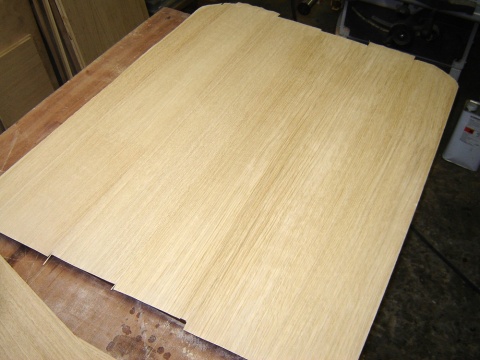 Fornir dębowy z klejem szerokość 210 mm - 0,1 mb